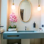 Bocca Di Leone Luxury