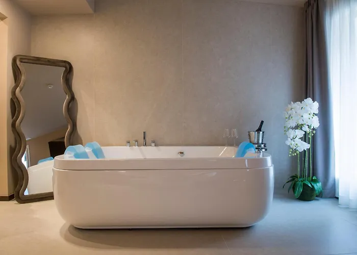 Bocca Di Leone Luxury