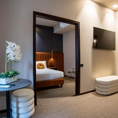 Bocca Di Leone Luxury Guest house Rome