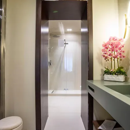 Bocca Di Leone Luxury *