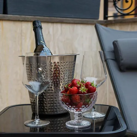 Bocca Di Leone Luxury Rome