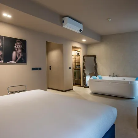 Bocca Di Leone Luxury