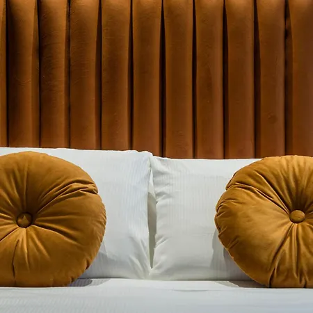 Bocca Di Leone Luxury Rome
