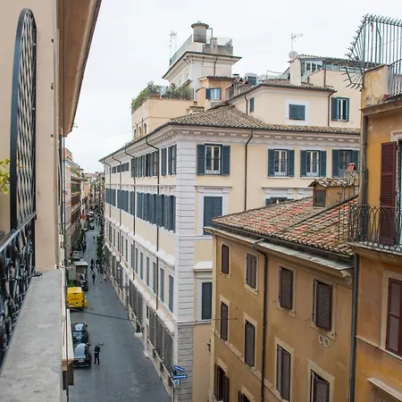 Bocca Di Leone Luxury Rom